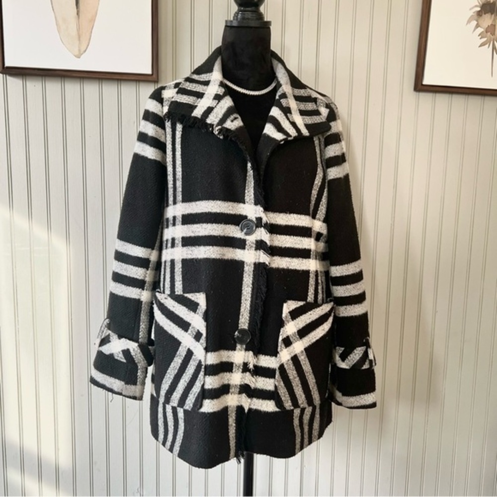 KC Collection Black and White Mixed Plaid Pea Coat Single Breasted Size Medium